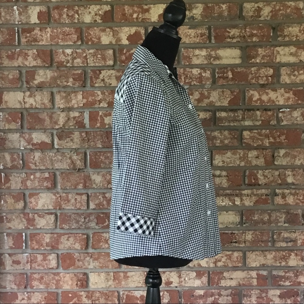 Chico’s Black and white Blouse - Picture 3 of 7